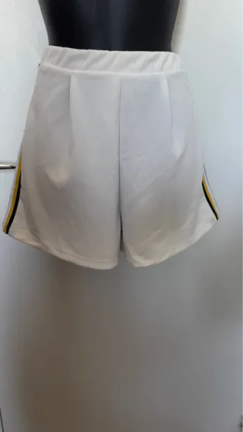 Short vintage