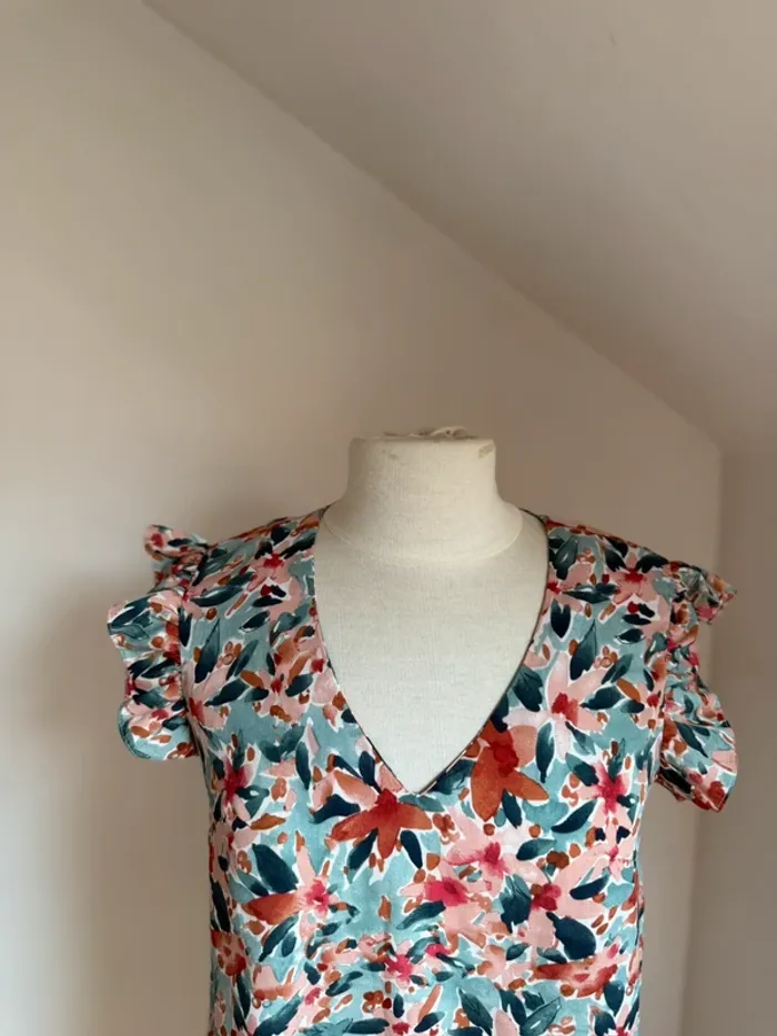 Superbe blouse fluide fleurie neuve in april 1986 S M 36 38 - photo numéro 2