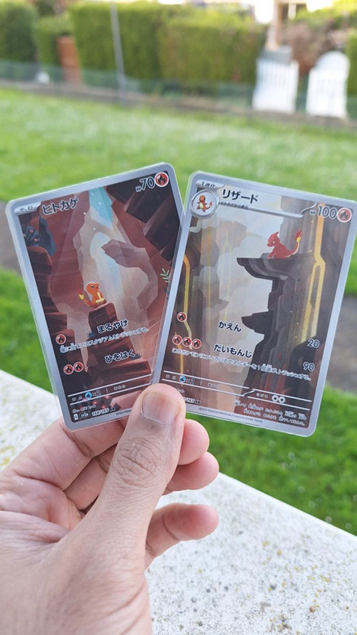 Was Heißt Deux Deux Neuf Ma Ville 🔥 Deux Cartes Pokémon Salameche etReptincel Japonaises - Illustration