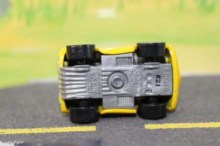 Disney Pixar mini racer Cruz Ramirez - photo numéro 10