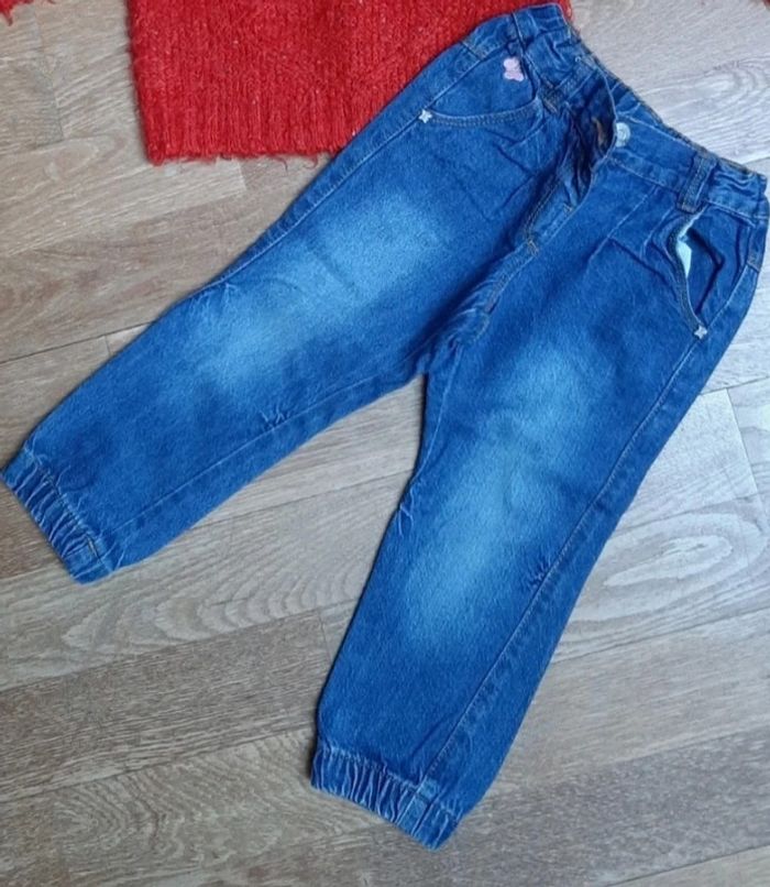 Jean fille 24mois