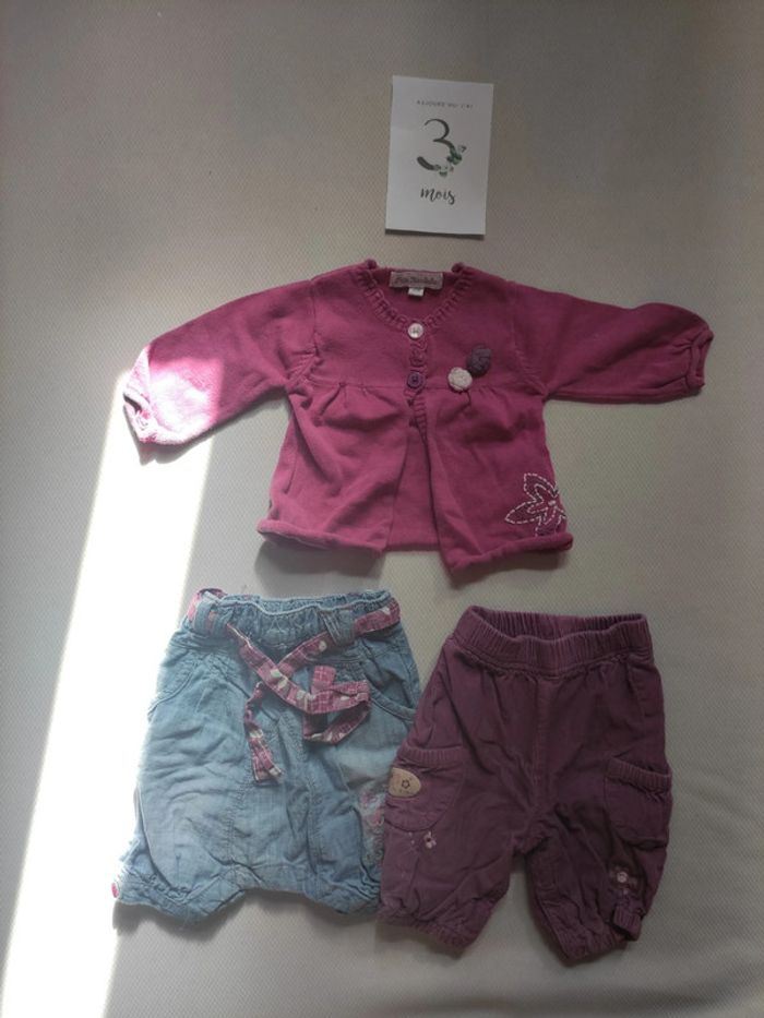Ensemble bébé 3 Mois - photo numéro 2