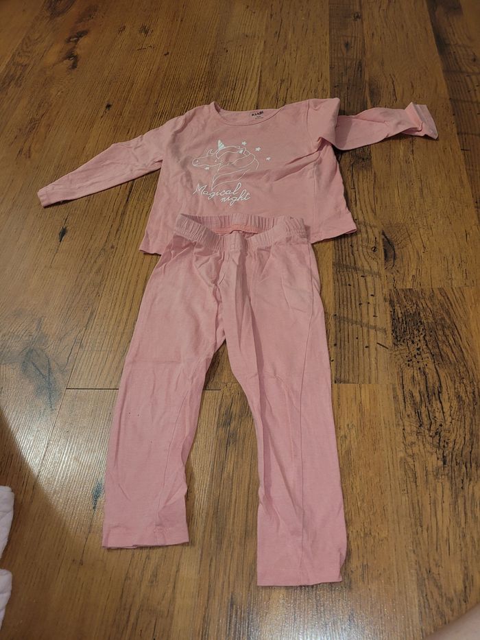 Lot de pyjamas fille 36 mois - photo numéro 5