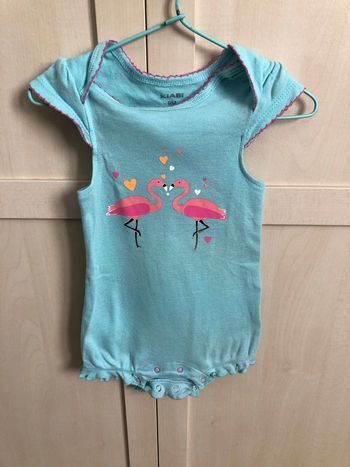 Body Flamant Rose Kiabi 9 mois