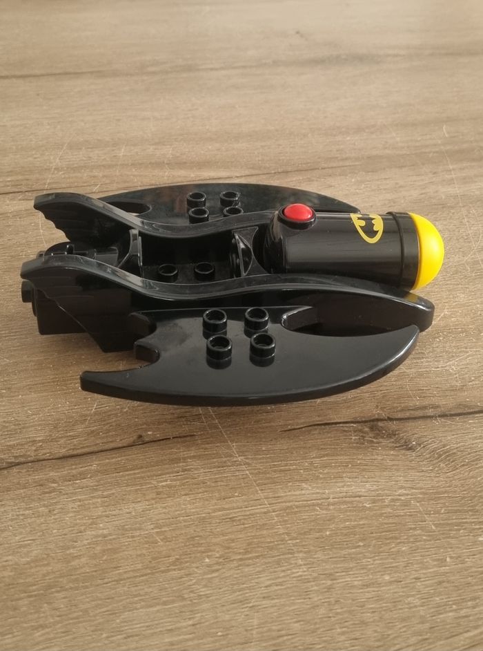 Batwing de Batman Lego Duplo - photo numéro 6