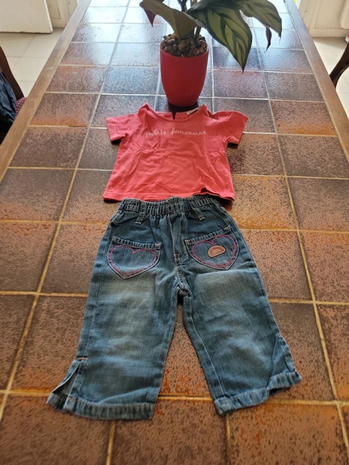 Lot jean et tee shirt manches courtes