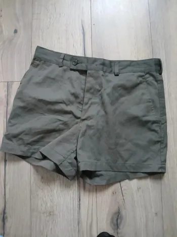 Short kaki vintage militaire 38