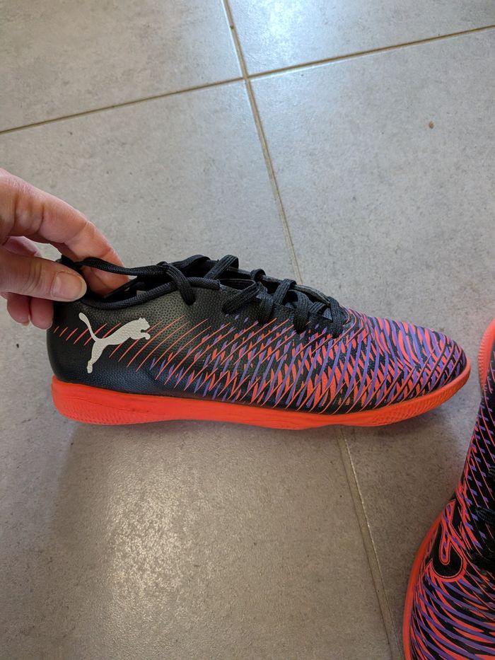 Chaussures footsal puma taille 36 - photo numéro 3