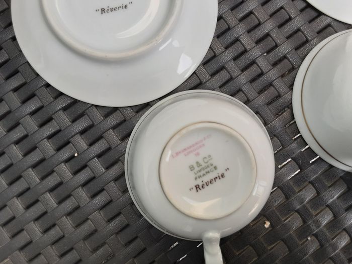 Lot de 2 tasses et 2 sous tasse en porcelaine de Limoges France fabrication bernardaud motif rêverie - photo numéro 6