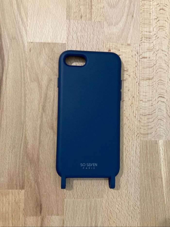 Coque de téléphone avec lanière - photo numéro 3