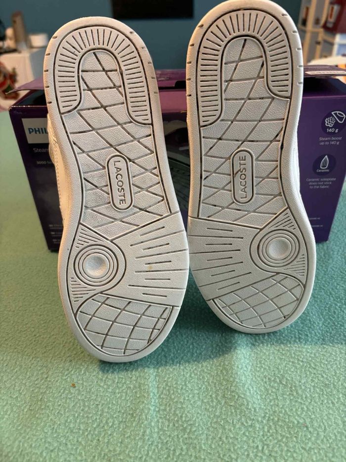 Basket Lacoste rose blanc - photo numéro 3