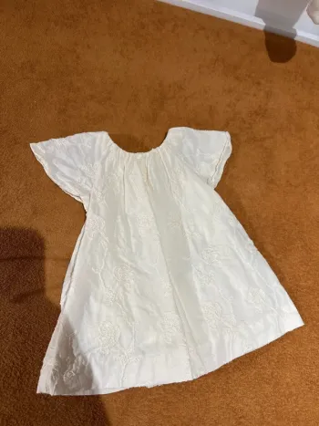 Robe Zara avec broderies