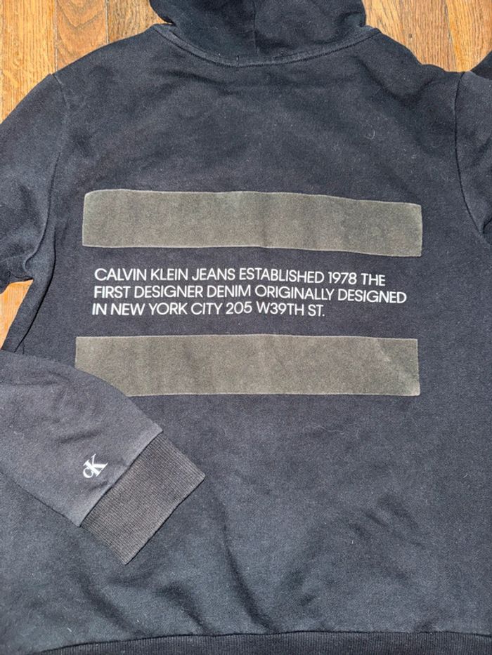 Gilet Calvin Klein 16 ans - photo numéro 3