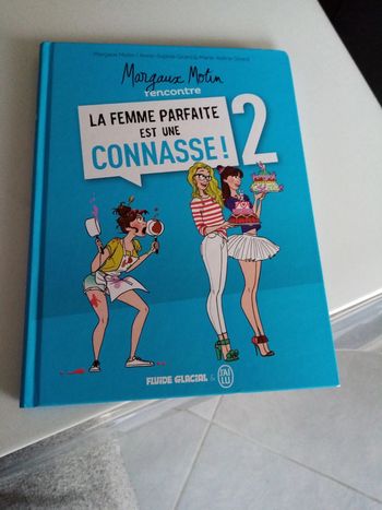 Margaux Motin rencontre la femme parfaite est une connasse 2
