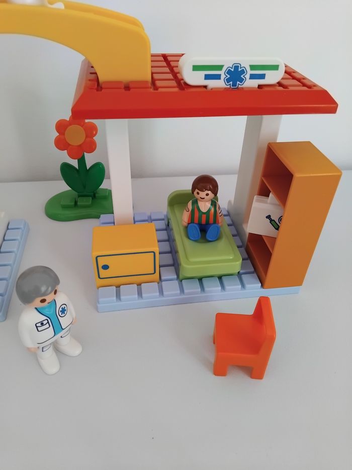 HOPITAL PLAYMOBIL 123 - photo numéro 4
