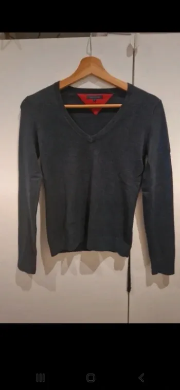 Magnifique pull over tommy hilfiger taille xs 100 %coton