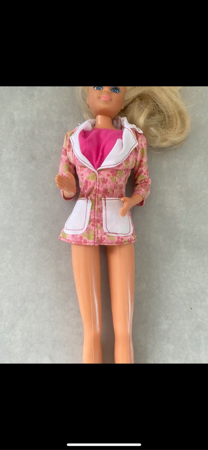 Barbie blonde - photo numéro 3