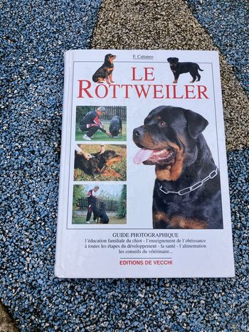 Livre le rottweiler