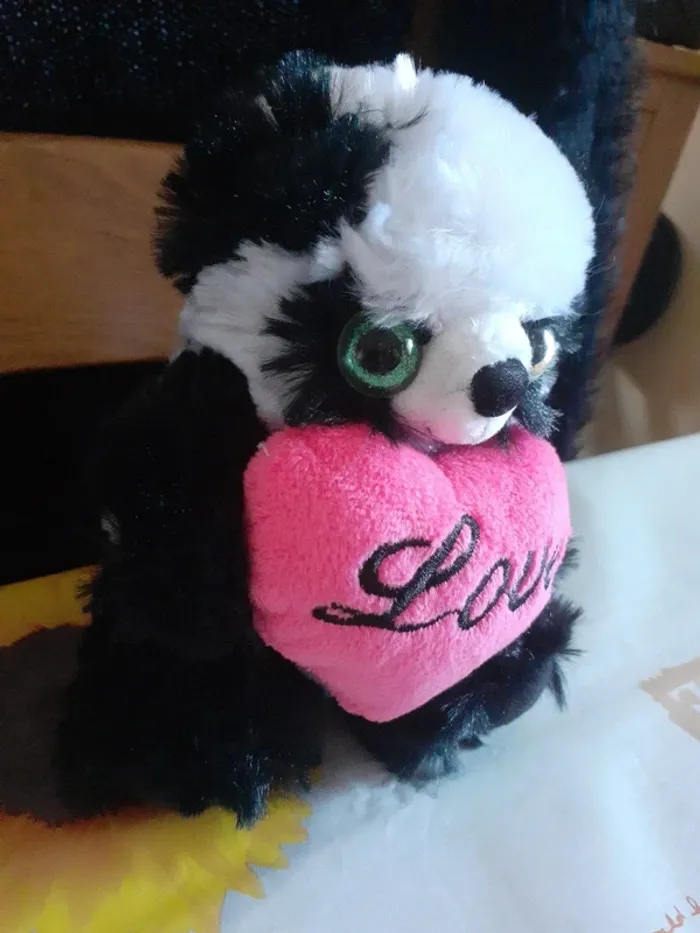 Peluche panda avec cœur "Love" - photo numéro 3