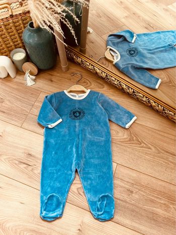 Taille 6 mois pyjama velours garçon Petit Bateau bleu ciel 💙