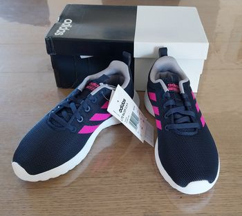 Baskets fille pointure 33 neuves