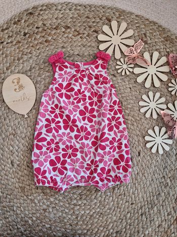 Barboteuse rose fleurie obaïbi bébé fille 3 mois