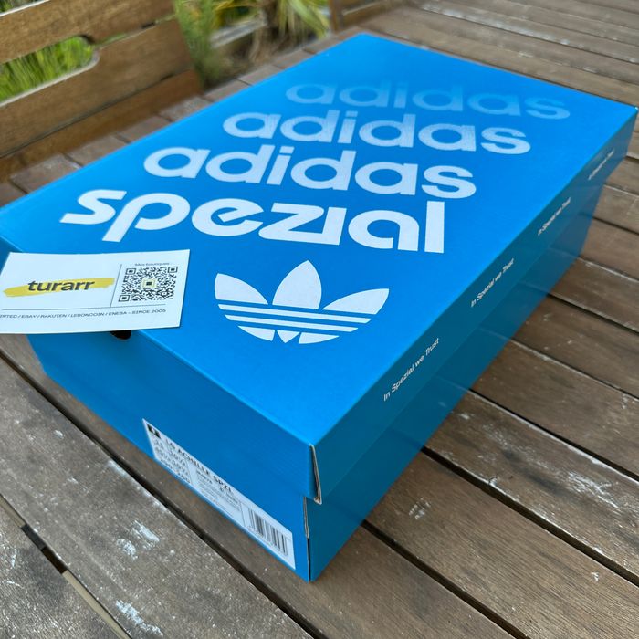 Adidas Spezial x Oasis x Liam Gallagher 45