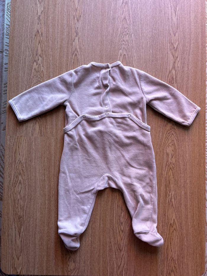 Pyjamas - 6 mois - photo numéro 3