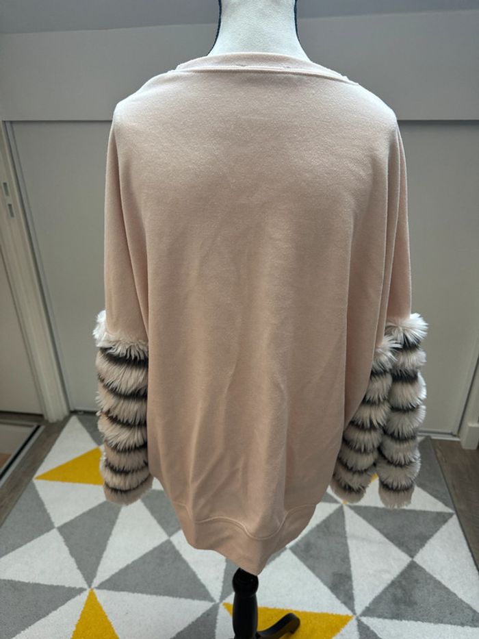 Sweat oversize Zara Taille 38 - photo numéro 2