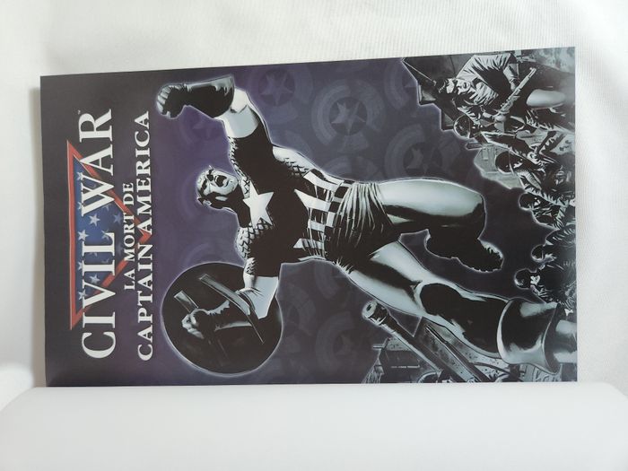 Comics Marvel Civil War - La Mort de Captain America n°53 - photo numéro 3