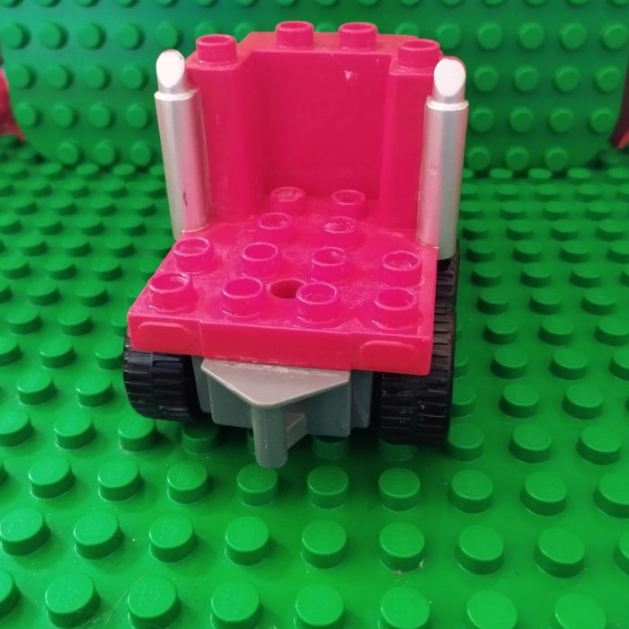 Lego Duplo Disney cars camion Mack a la course très bon état - photo numéro 2
