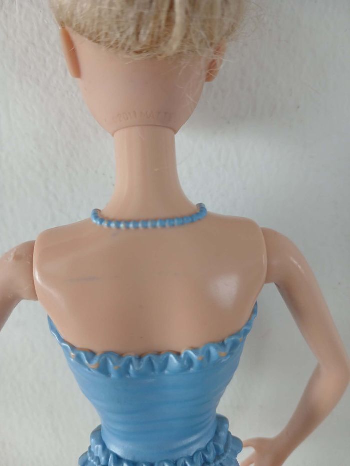 Poupée Barbie Danseuse Étoile - Mattel 2011 - photo numéro 5