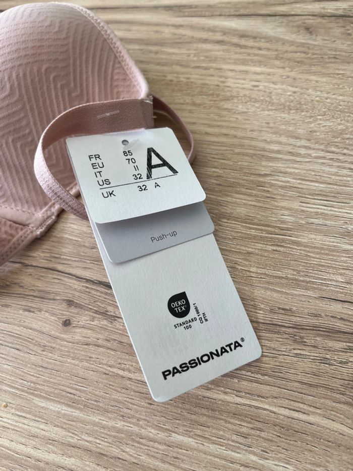 Soutient george Passionata dream today push up taille 85a neuf - photo numéro 2