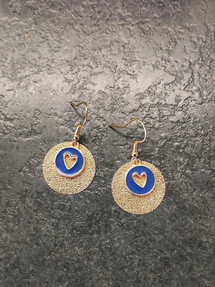 Boucles d'oreilles pendantes Coeur