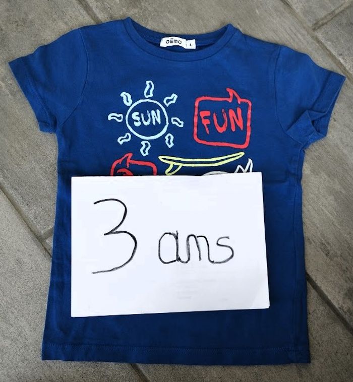 Lot n° 468 T-shirt manches courtes Gémo 3 ans - photo numéro 1