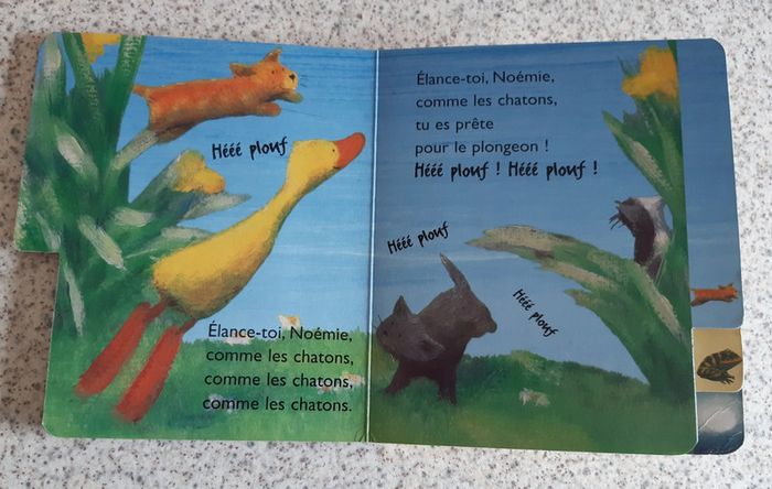 Livre cartonné et coloré Un petit tour avec Noémie - photo numéro 3