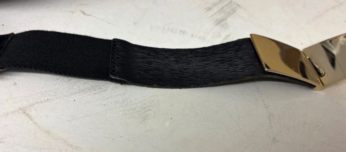 Ceinture The Kooples en cuir noir – Boucle dorée – Taille 1 - photo numéro 4