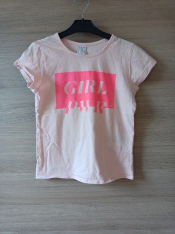 21. T-shirt Decathlon 10ans 133-142cm