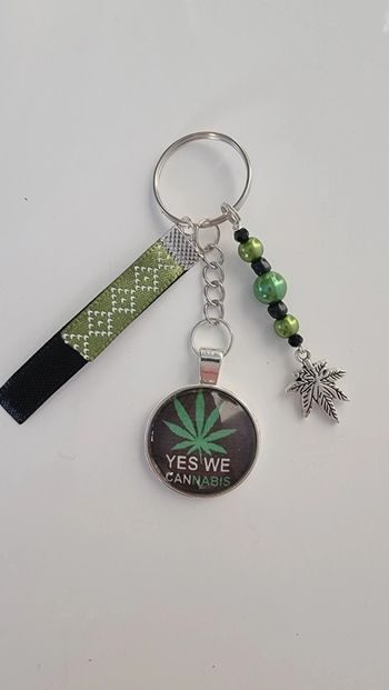 Cadeau humour, porte clé message " yes we can"