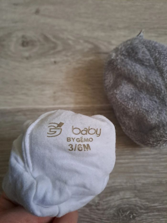 Chaussons bébé polaire gris 3-6M - neufs - photo numéro 3