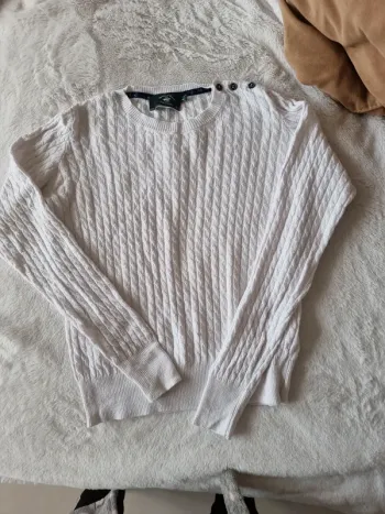 Pull blanc