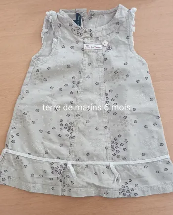 Robe sans manches