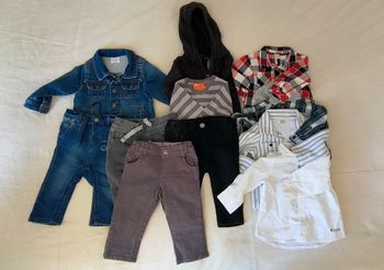 Lot 11 vêtements bébé garçons 6 mois