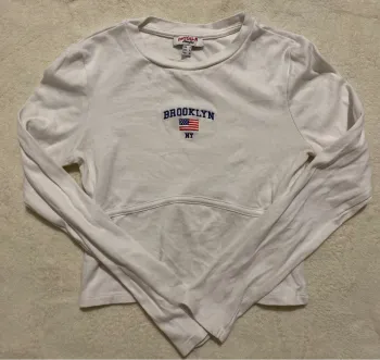 Pull blanc Brooklyn – Jennyfer – Taille S – Très bon état