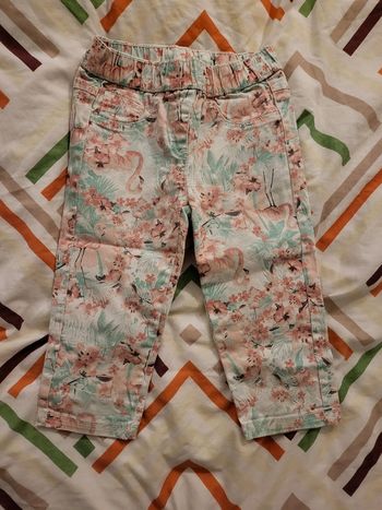 Pantalon 3/4 motif flamants rose