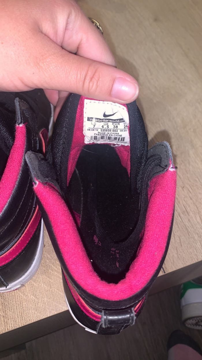 Basket montante Nike - photo numéro 4