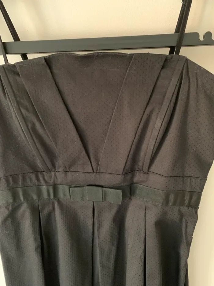 Petite robe noire - photo numéro 4