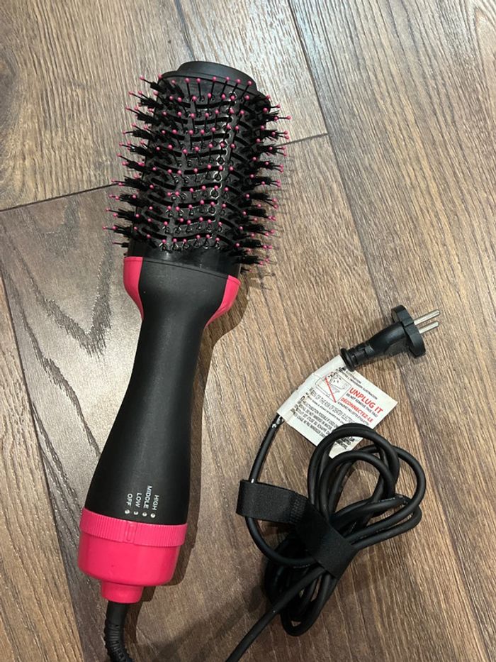 Brosse électrique soufflante