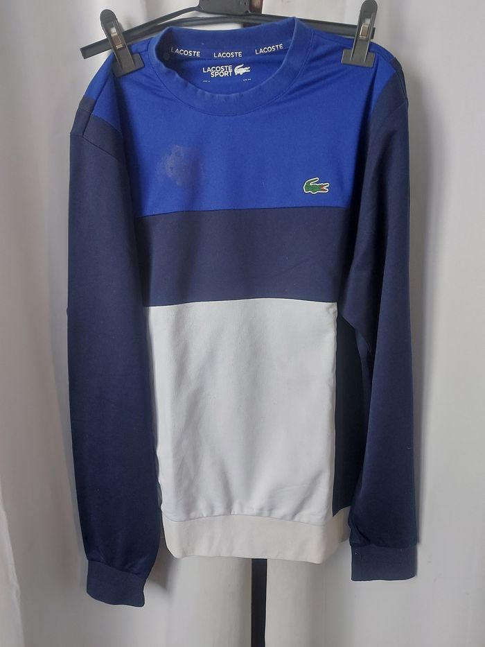 pull lacoste