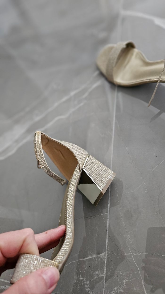 Chaussure a talon - photo numéro 4
